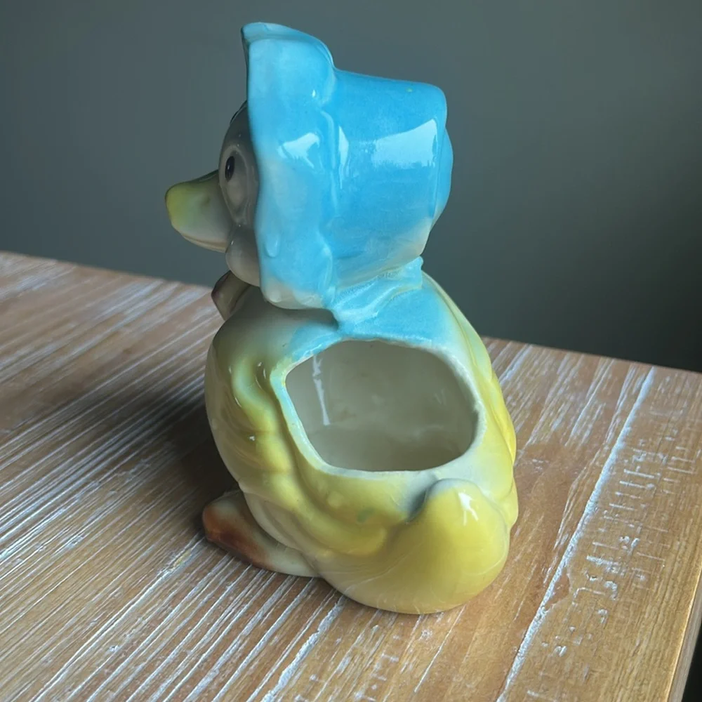 VTG Shawnee Pottery Duck Planter With Bonnet Ceramic Vase 1950's American Bisque - Picture 3 of 11